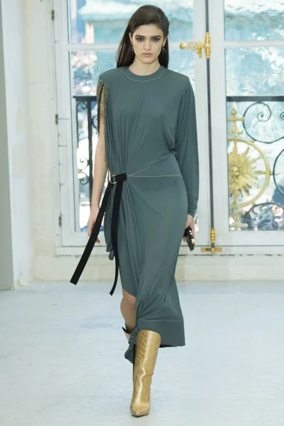 Look 1